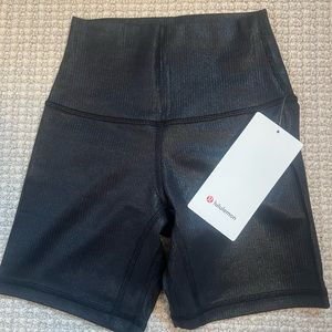 Women’s Lululemon Align HR Rib Short 6”